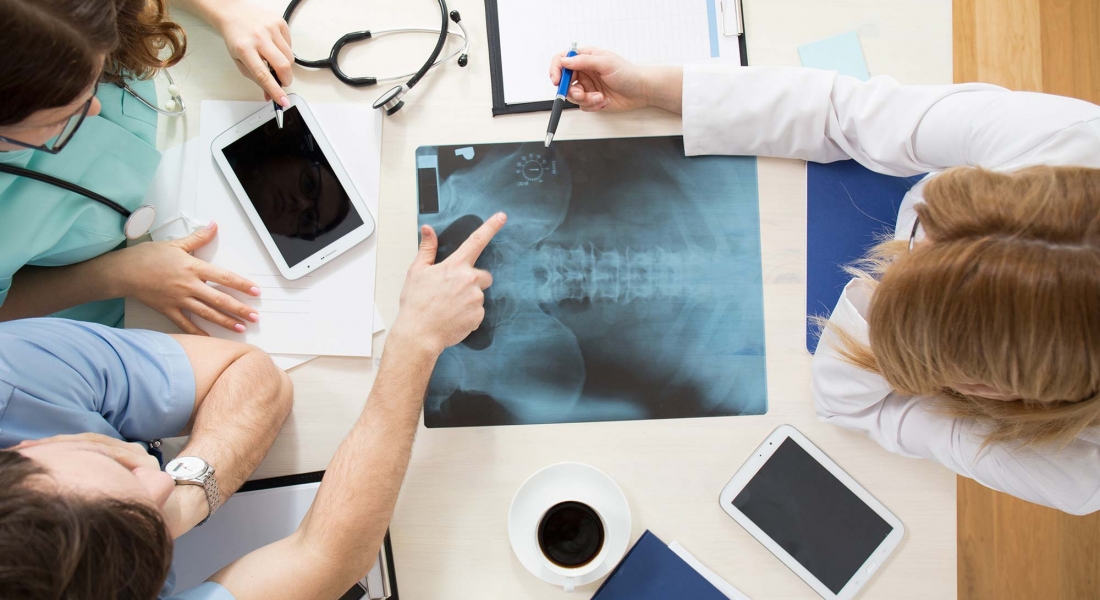 What Should You Do If Someone You Know Fractures a Bone?
